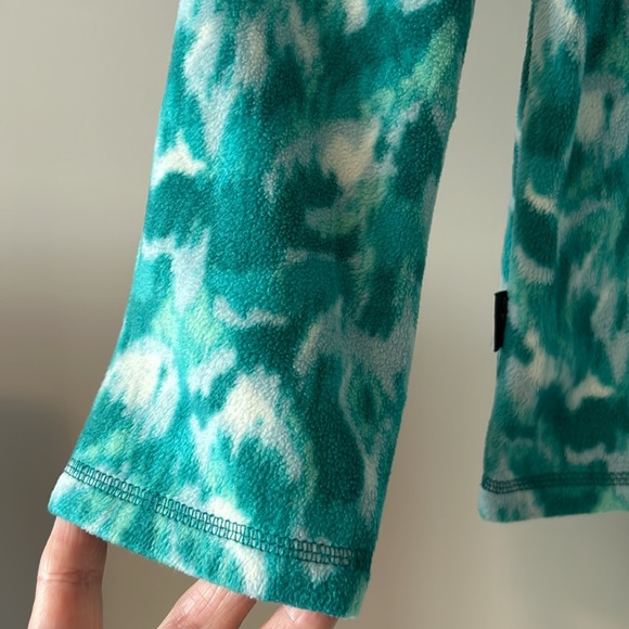 Eddie Bauer 1/2 Zip Recycled Fleece Pullover Sea-foam Green White Abstract Print - Picture 11 of 15
